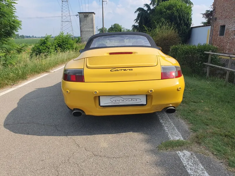 Porsche 996 carrera 2 5