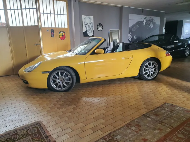 Porsche 996 carrera 2 21