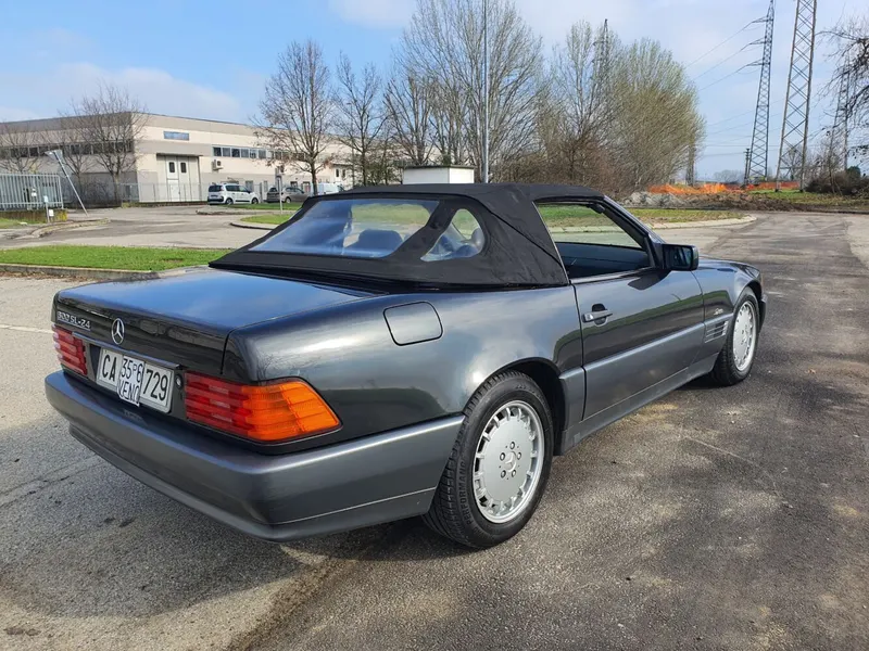 Mercedes-Benz 300 SL 8