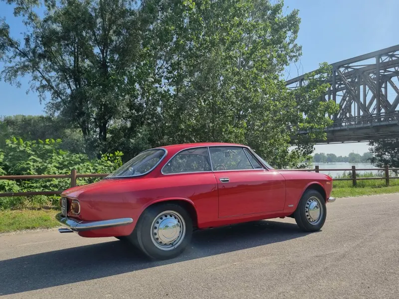 Alfa Romeo Gt junior 3