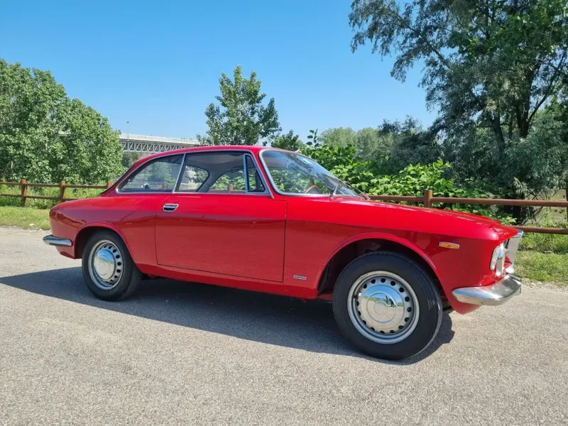 Alfa Romeo Gt junior 9