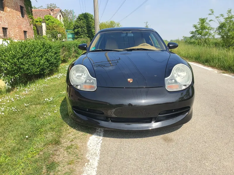 Porsche 996 carrera 2 8
