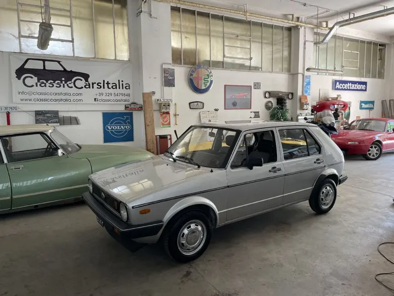 Volkswagen Golf 2