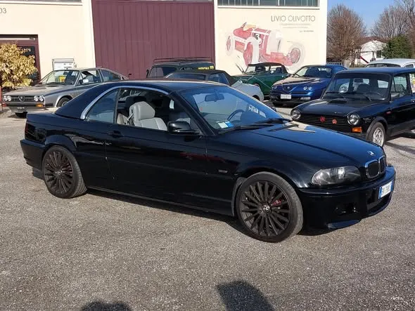 BMW 318i Cabriolet del 2001 (modello E 46) 2
