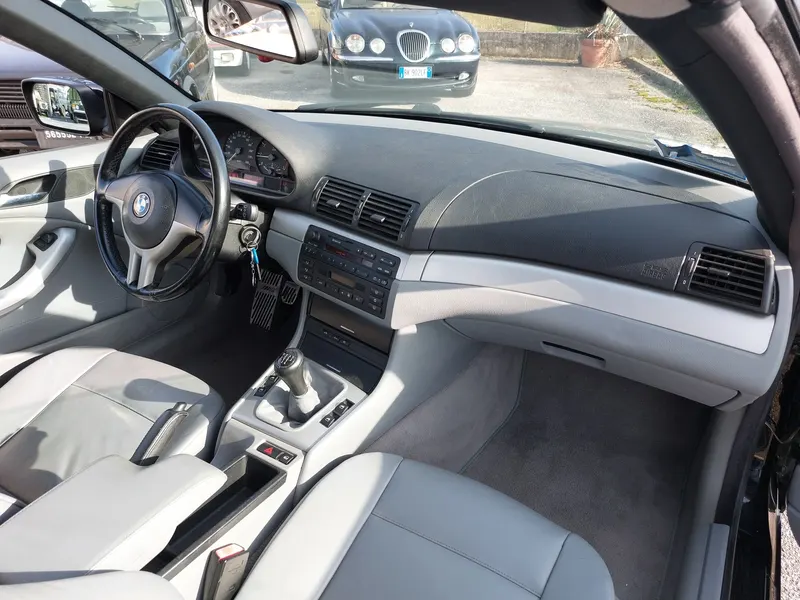 BMW 318i Cabriolet del 2001 (modello E 46) 18