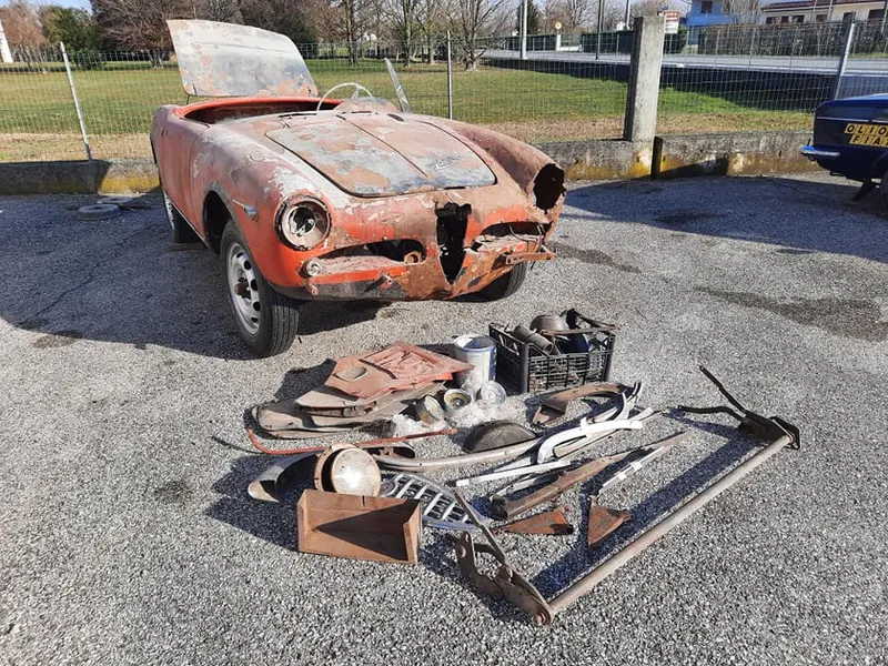 Alfa Romeo Giulietta Spider 1300 Passo Corto del 1958 32