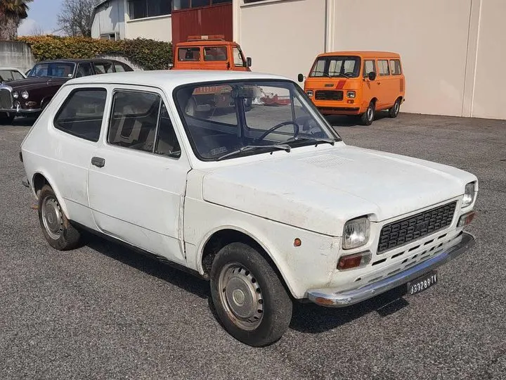 Fiat 127 Prima Serie anno 1974 2