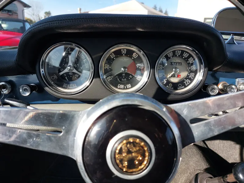 Alfa Romeo Giulia 1600 Sprint del 1964 6
