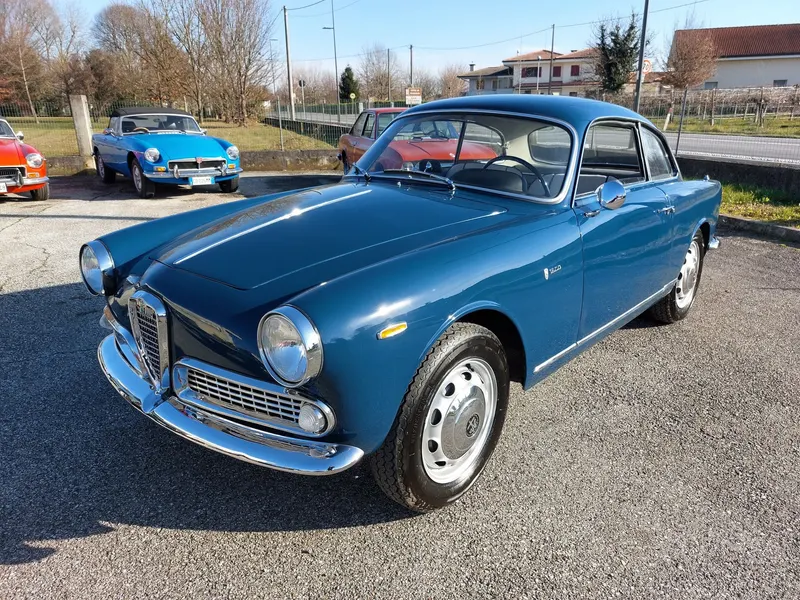 Alfa Romeo Giulia 1600 Sprint del 1964 12