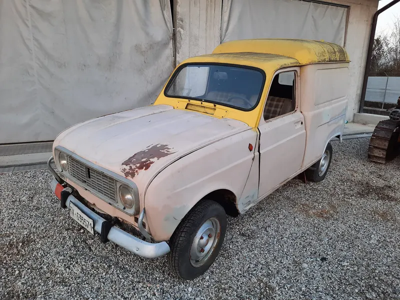 Renault 4 Furgonette anno 1985 7