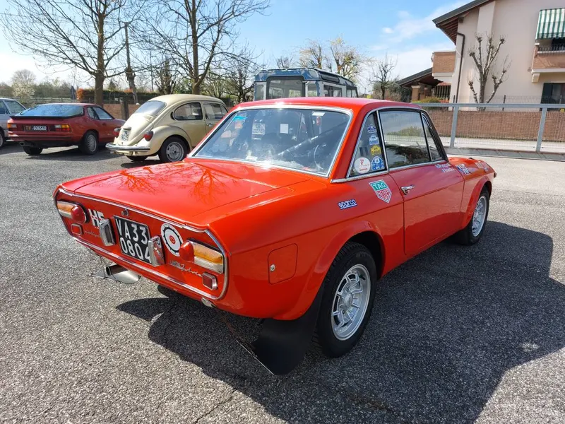 Lancia Fulvia Coupè 1300 del 1971 preparata gare 9