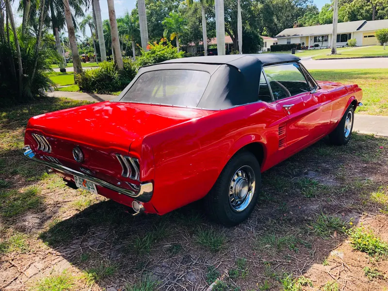 Ford Mustang Cabrio anno 1967 15