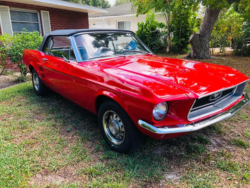 Ford Mustang Cabrio anno 1967 4