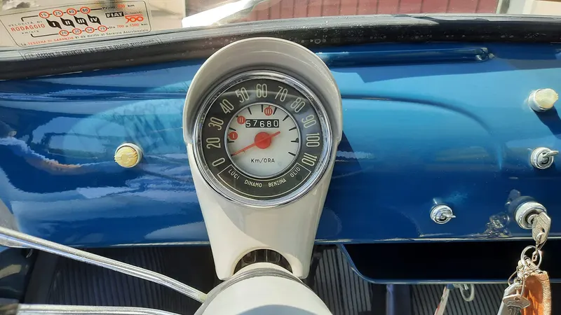 Fiat 500 N del 1960 (Nuova 500) 8