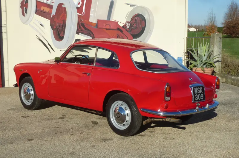 Alfa Romeo Giulietta 1300 Sprint del 1962 8
