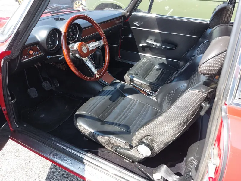 Alfa Romeo GT 1750 del 1970 3