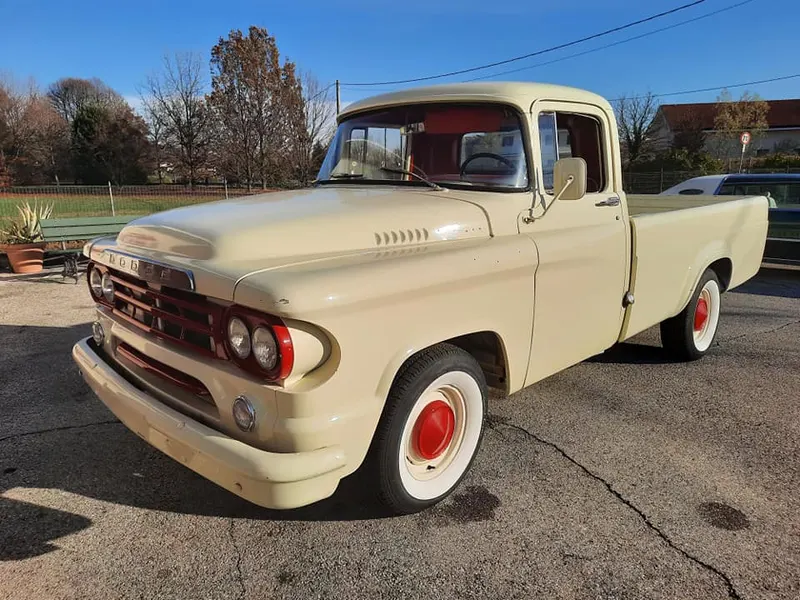 Dodge 3100 Apache del 1959 11