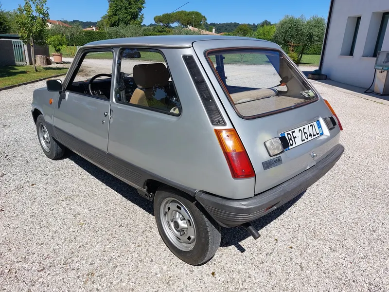 Renault 5 Automatic 1400 cc del 1983 7