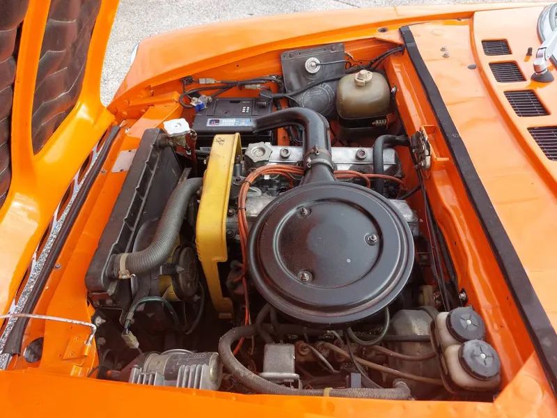 Fiat 124 Sport Spider 1800 del 1974 16