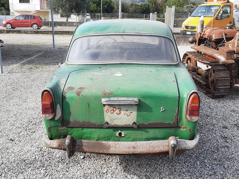 Alfa Romeo Giulietta 1300 Ti del 1961 6