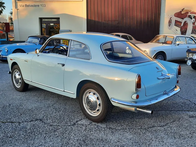 Alfa Romeo Giulietta Sprint 1300 anno 1959 10