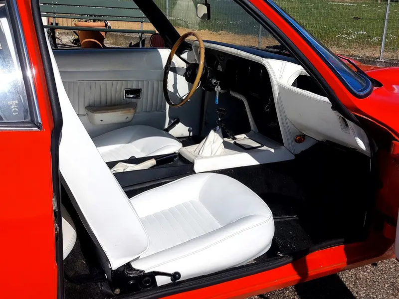 Opel 1900 GT del 1972 9