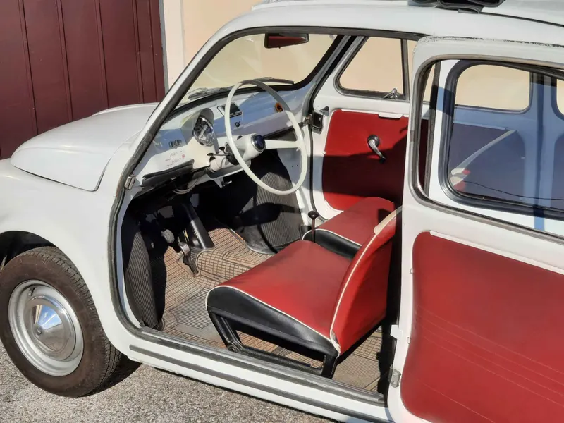 Fiat 500 D del 1963 12