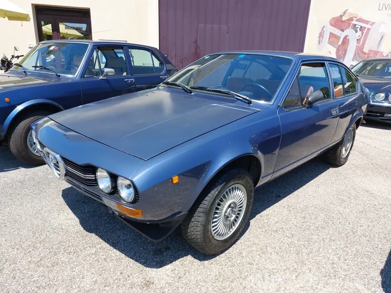 Alfa Romeo GTV 2000 del 1980 7