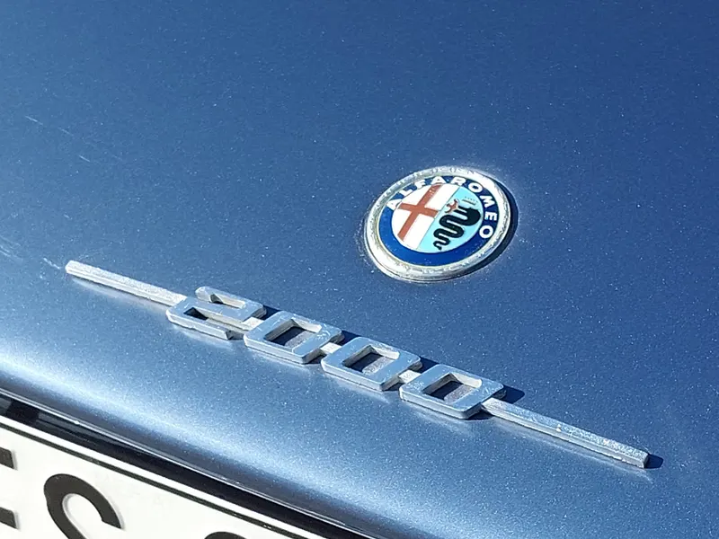 Alfa Romeo GT 2000 Veloce del 1973 13