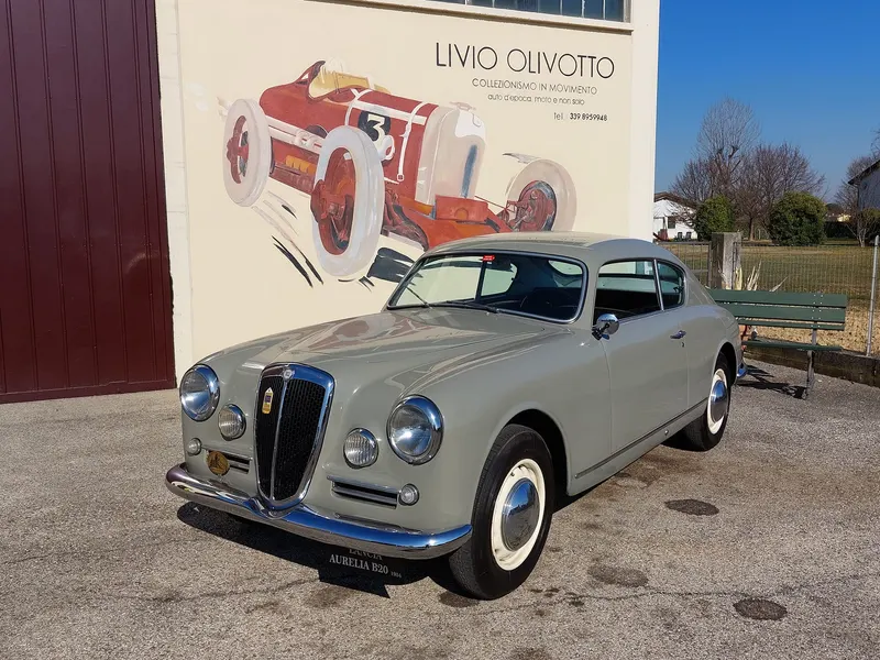 Lancia Aurelia B 20 GT IV Serie del 1954 6