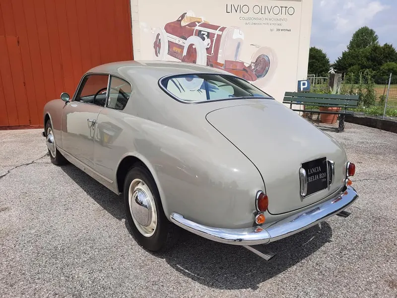 Lancia Aurelia B 20 GT IV Serie del 1954 10