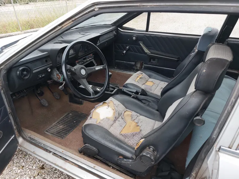 Alfa Romeo Alfetta 1600 GT del 1976 6