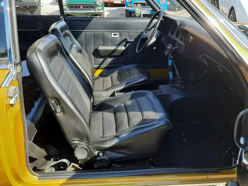 Opel Manta 1200 Lusso del 1973 16