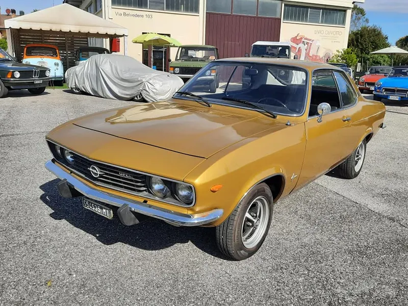 Opel Manta 1200 Lusso del 1973 20