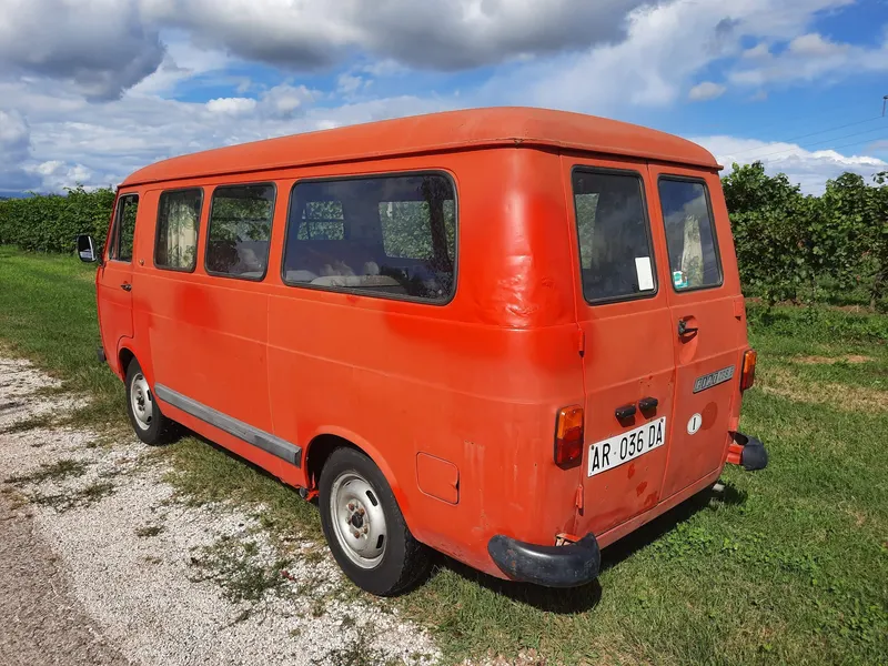 Fiat 238 Pulmino 9 posti del 1980 7