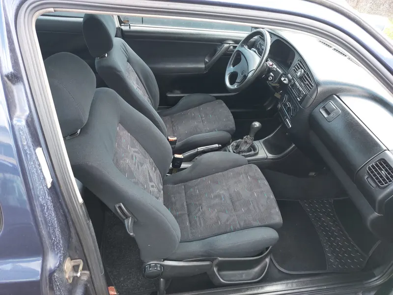 Volkswagen Golf GTI del 1993 (Terza Serie) 12