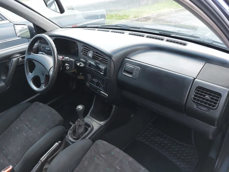 Volkswagen Golf GTI del 1993 (Terza Serie) 14