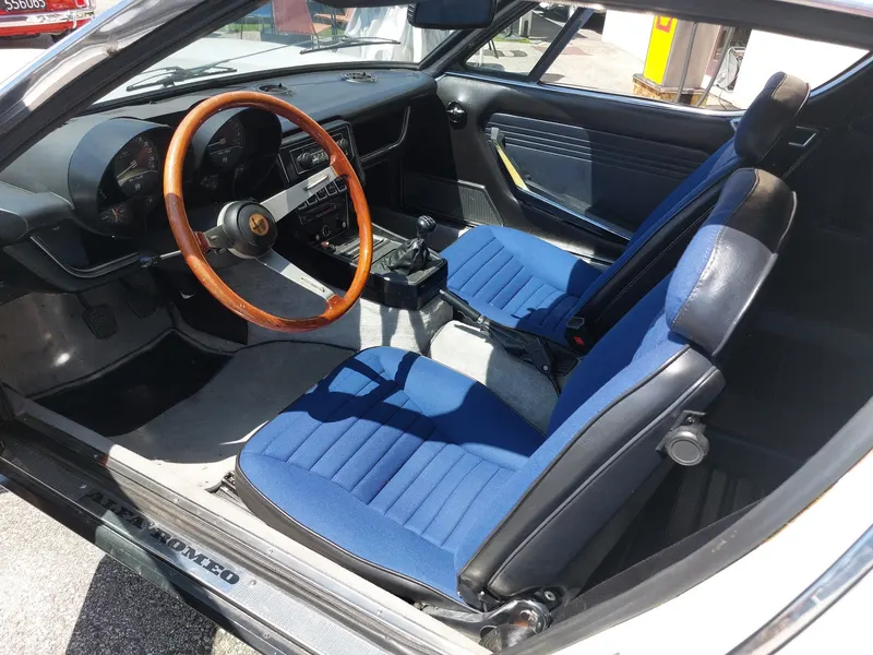 Alfa Romeo Montreal del 1973 8