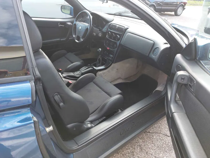 Alfa Romeo GTV 2000 V 6 del 1996 10