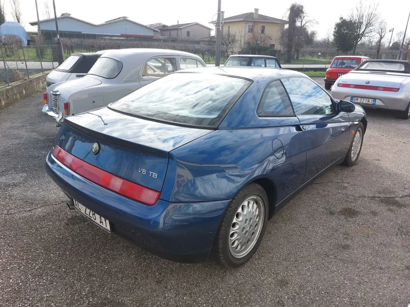 Alfa Romeo GTV 2000 V 6 del 1996 8