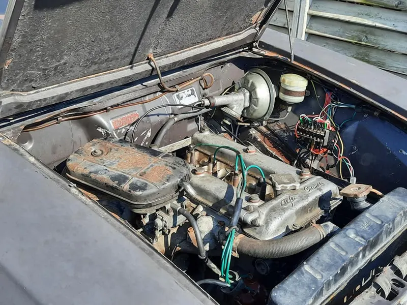 Alfa Romeo Giulia 1300 Ti del 1967 21