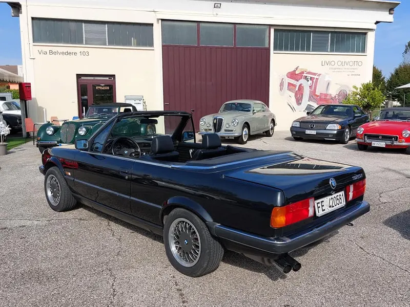 BMW 325 Cabriolet del 1988 14