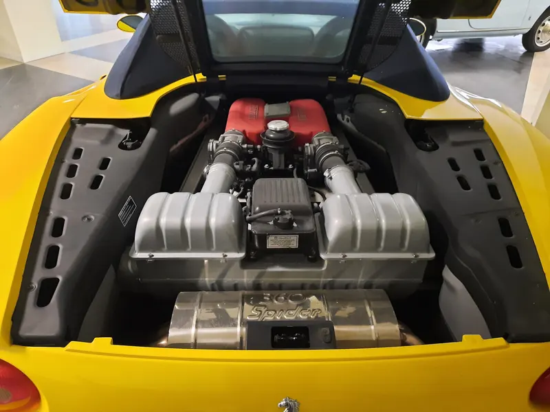 Ferrari 360 Modena Spider F 1 del 2002 11