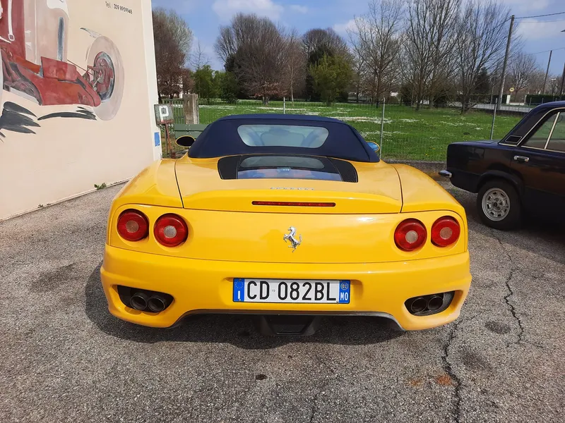 Ferrari 360 Modena Spider F 1 del 2002 10