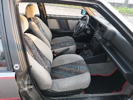 Lancia Delta 4 WD del 1987 9