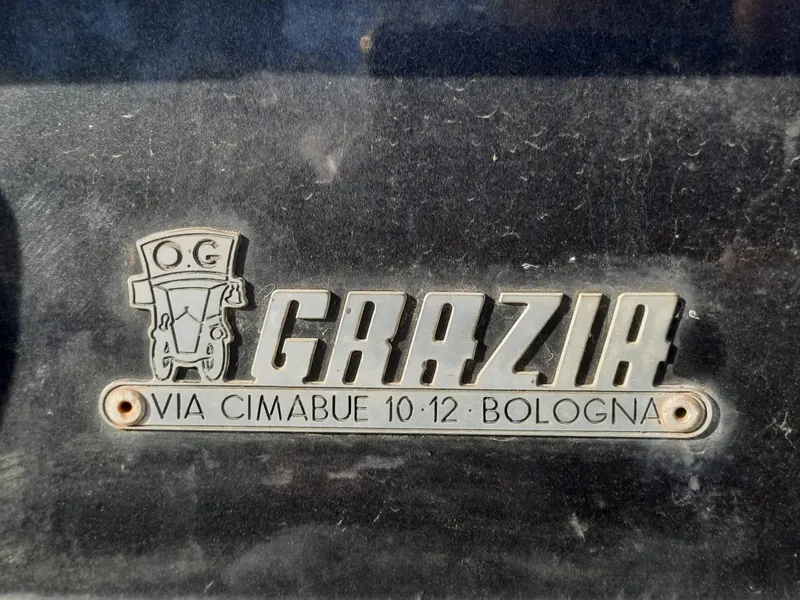 200 con allestimento Carro-Funebre del 1973 8