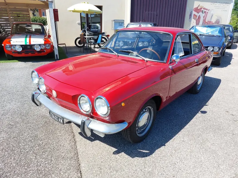 Fiat 850 Sport Coupè del 1973 4