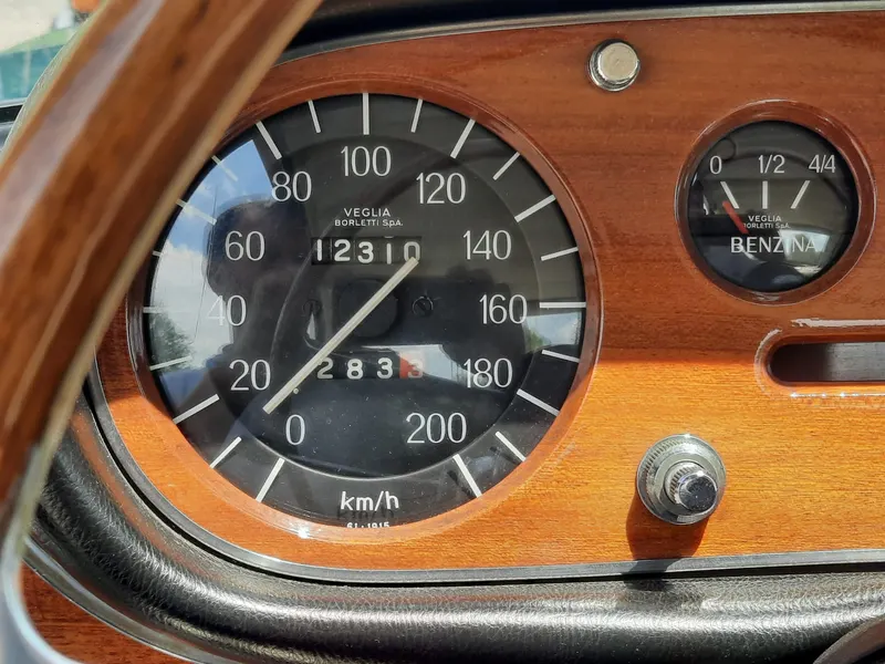 Lancia Flavia 1800 Coupè del 1966 (modello ad iniezione) 10