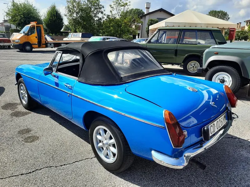 MG B Roadster del 1978 4