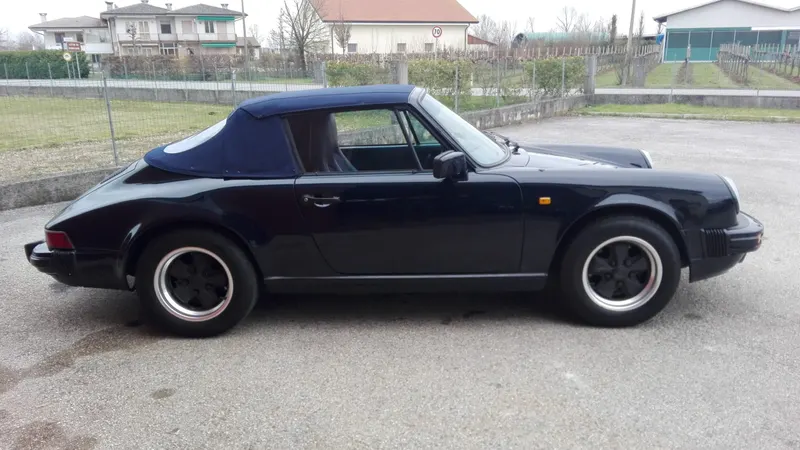 Porsche 911 3200 Cabrio del 1986 7